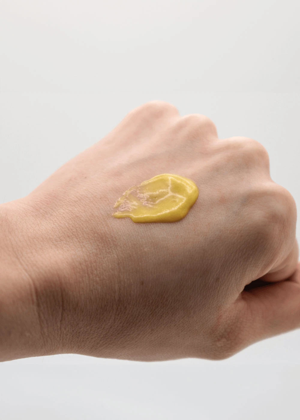 bye bye dark spots, hello golden glow